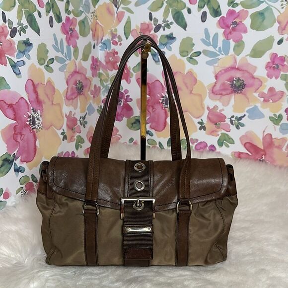 💯Authentic Prada Nylon Handbag 🍀 - Picture 1 of 17